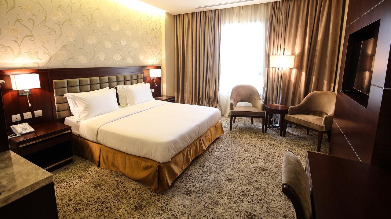 Rabigh Park Hotel Buitenkant foto